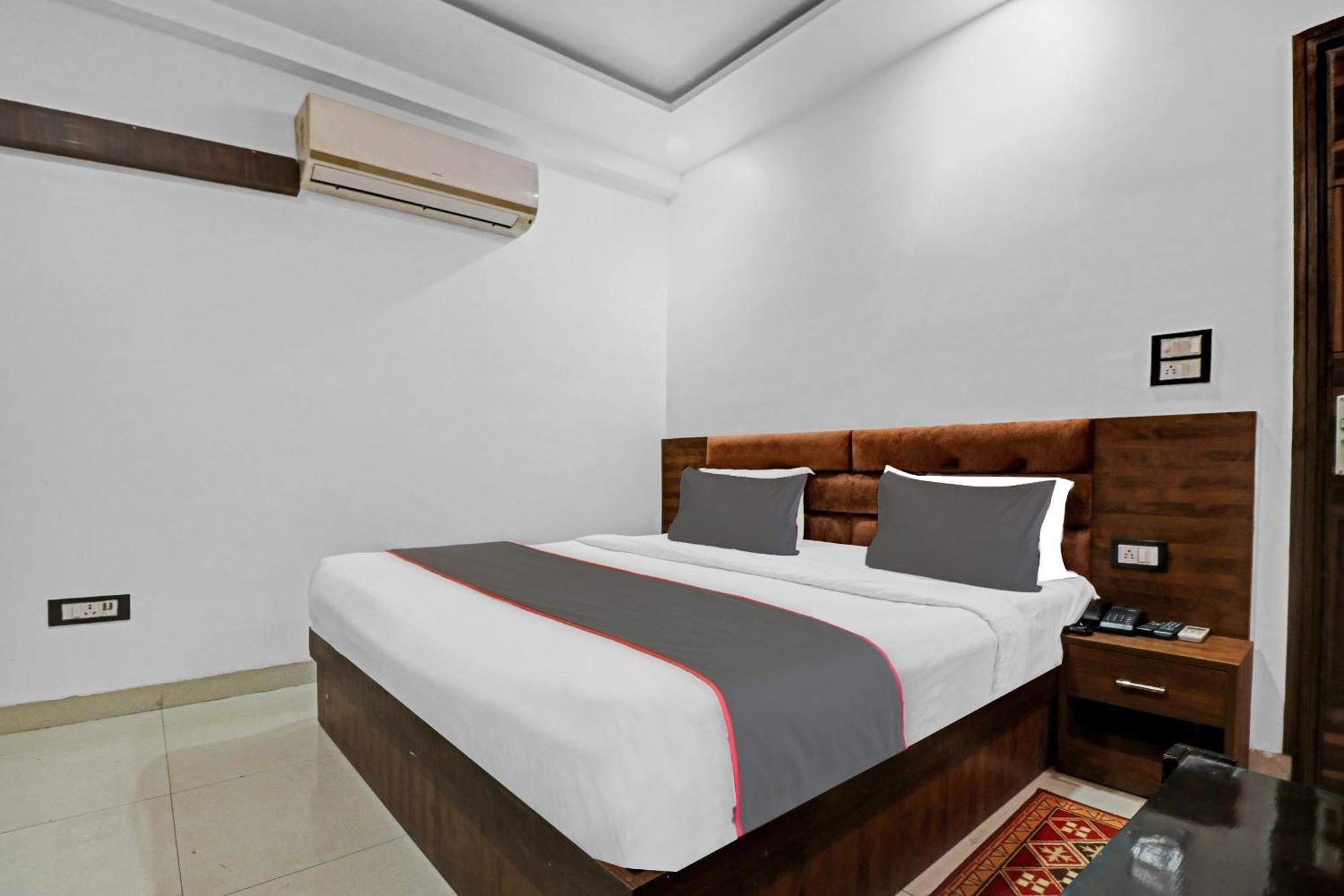 Hotel O Bharat Stay Near Indira Gandhi International Airport Yeni Delhi Dış mekan fotoğraf